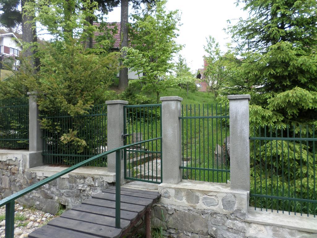 Villa Casa Gabriela à Sinaia Extérieur photo